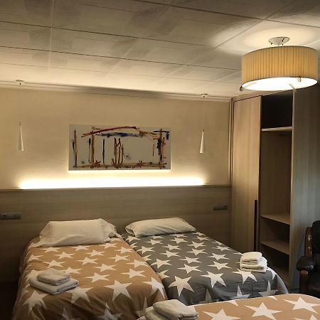 Hostal Fonda Galicia Кардедеу Экстерьер фото