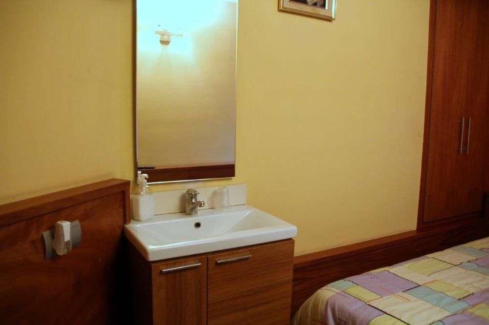 Hostal Fonda Galicia Кардедеу Экстерьер фото