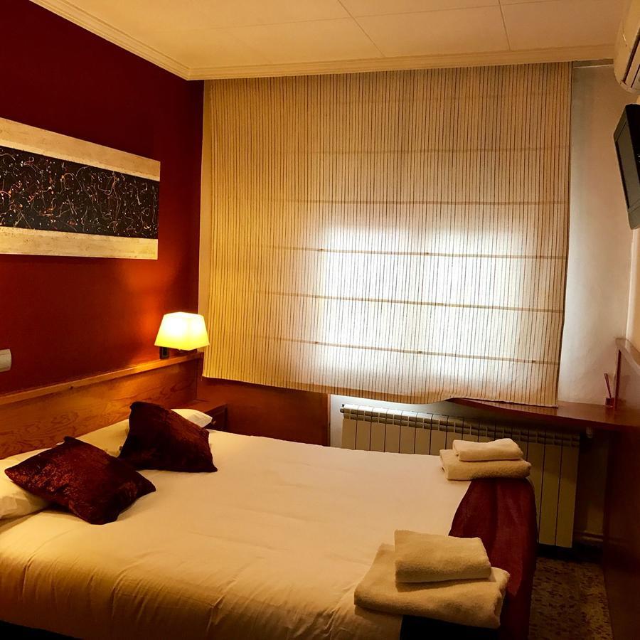 Hostal Fonda Galicia Кардедеу Экстерьер фото