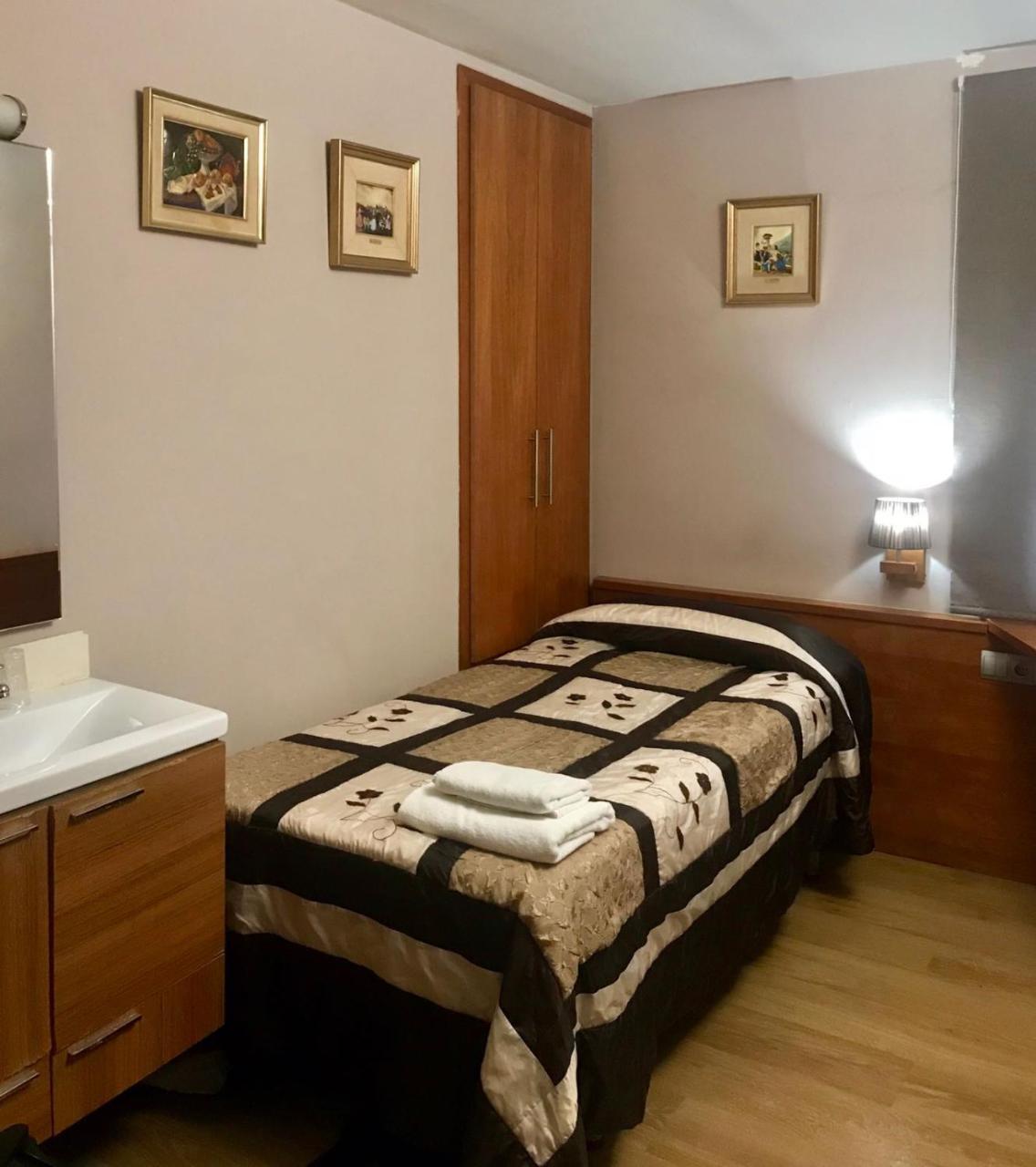 Hostal Fonda Galicia Кардедеу Экстерьер фото
